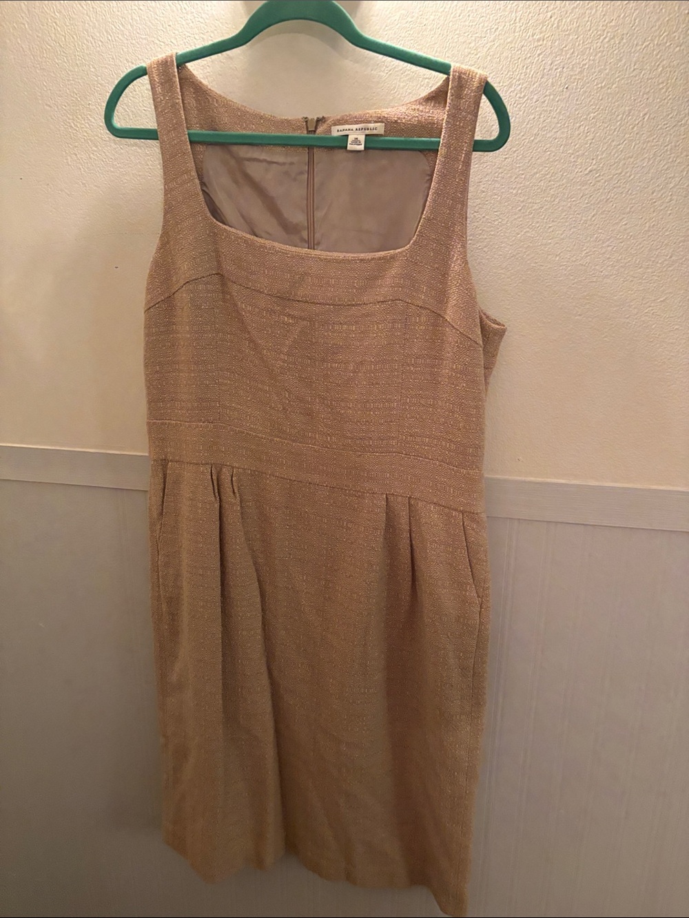 Banana Republic Sleeveless Tan/Gold Sheath Dress